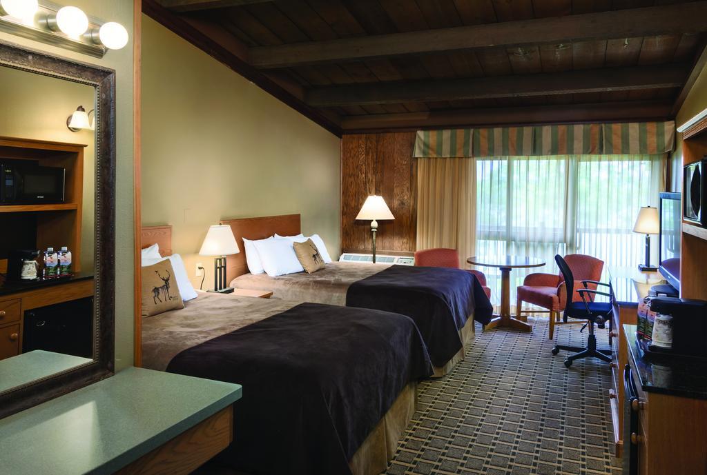 Hueston Woods Lodge And Conference Center College Corner Esterno foto